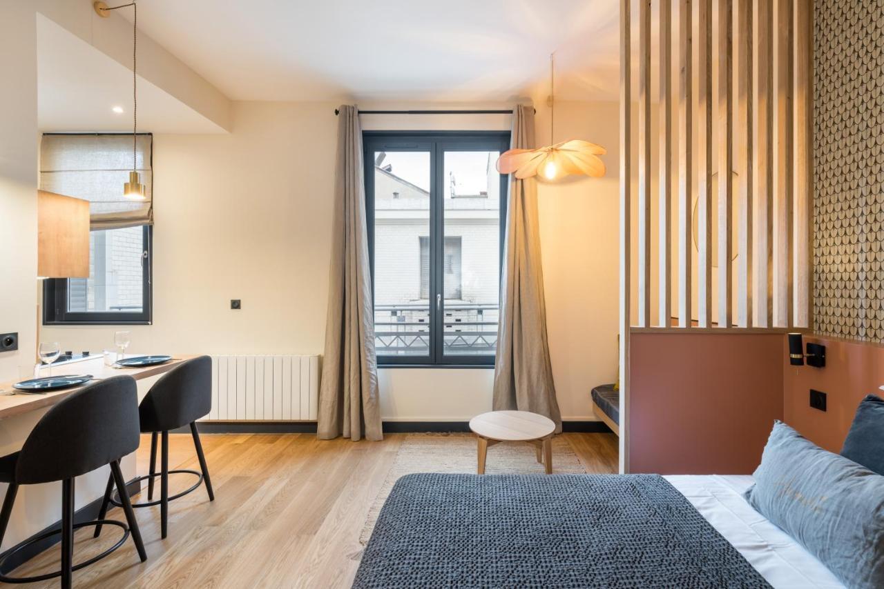 Honore - Suite Arbre Sec Lyon Exterior photo